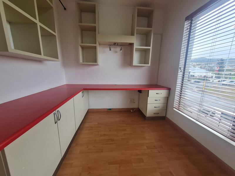 2 Bedroom Property for Sale in Somerset West Western Cape